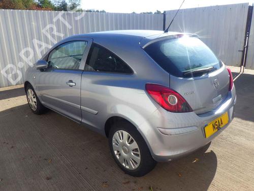 Brugte VAUXHALL CORSA Mk III (D) (S07) 1.2 (L08) (80 hp) 4291436