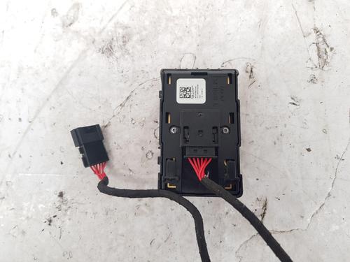 Right front window switch TESLA MODEL 3 (5YJ3) EV AWD | BP34638760I26  - Image 6