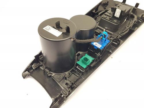 Switch PEUGEOT 2008 II (UD_, US_, UY_, UJ_, UR_, UC_) 1.2 PureTech 130 (USHNS, URHNS) | BP29870941I30