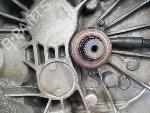 Gearbox VOLVO V40 Hatchback (525) T2 | BP32766668M3 - Image 3