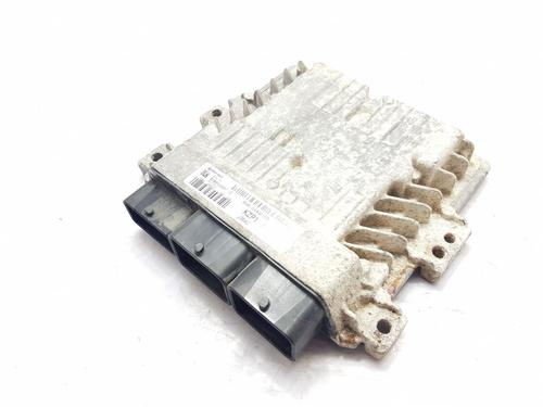 Used Engine control unit (ECU) FORD FOCUS III Turnier 1.6 TDCi (95 hp) 30839947