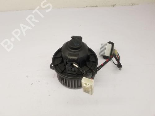 Heater blower motor LAND ROVER DISCOVERY IV (L319) 3.0 TD 4x4 | BP26185217M62 