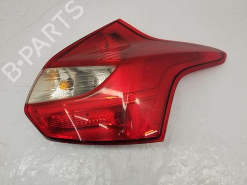Højre baglygte Højre baglygte FORD FOCUS III 1.6 TDCi (115 hp) 40463484 40463484