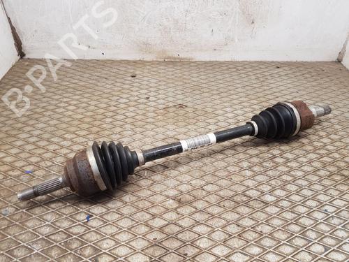 Used Left front driveshaft OPEL CORSA F (P2JO) 1.2 (68) (75 hp) 31282654