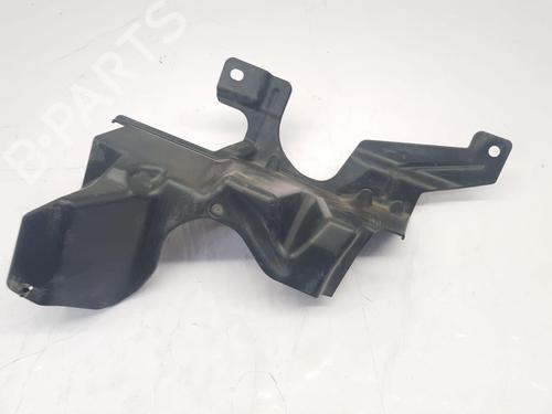 Used Front bumper bracket Front bumper bracket LAND ROVER DEFENDER Station Wagon (L663) D200 SD4 4x4 (200 hp) 40256346 40256346