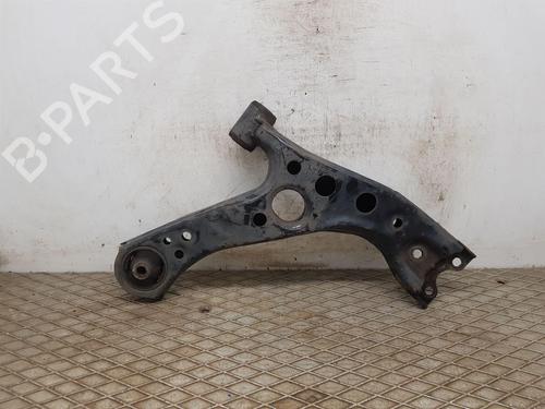 Used Left front suspension arm Left front suspension arm TOYOTA C-HR (_X1_) 1.8 Hybrid (ZYX10_, ZYX11_, ZYX10R, ZYX11R) (122 hp) 32455176 32455176