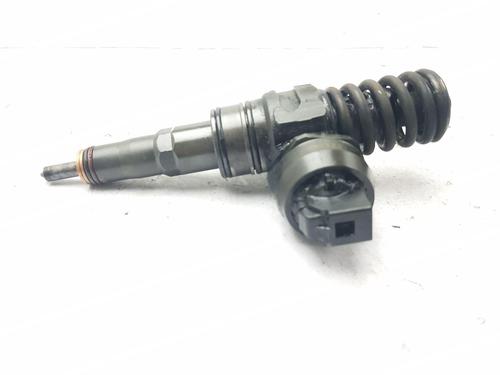 Injector VW GOLF V (1K1) 1.9 TDI | BP33853307M100 - Image 2