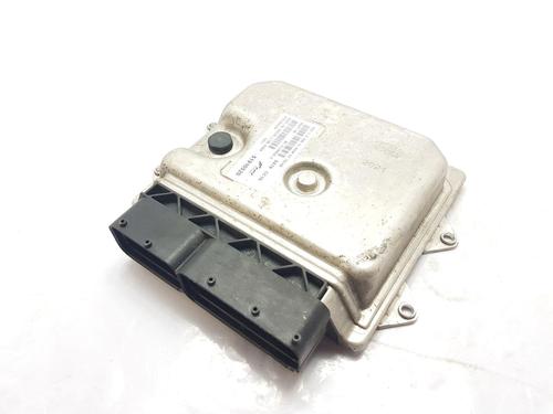 Used Engine control unit (ECU) FIAT 500 (312_) 0.9 (312AXG1A, 312.AXG11) (86 hp) 30914932