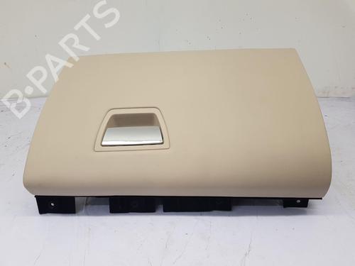 Used Glove box Glove box MASERATI QUATTROPORTE VI 3.8 GT S (530 hp) 40008813 40008813