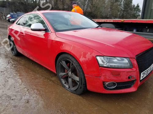 Brugte AUDI A5 (8T3)  3.0 TDI quattro  4751910