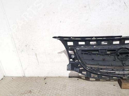 Grille VAUXHALL INSIGNIA Mk I (A) Sports Tourer (G09) 2.0 CDTI (35) | BP29575752C40 