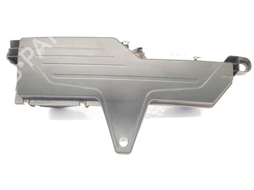 Used Air filter box BMW 1 (F20) 116 d (116 hp) 29738103