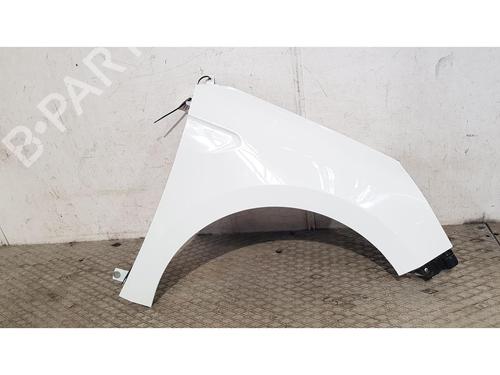 Used Right front fenders Right front fenders 38421049 38421049