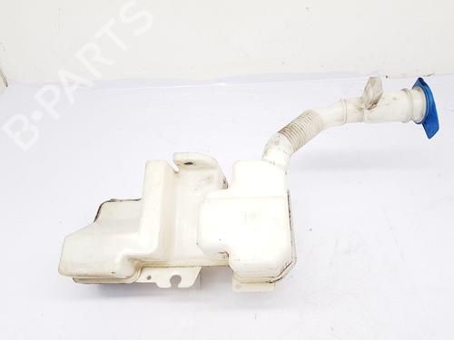 Windscreen washer tank AUDI Q3 (8UB, 8UG) 2.0 TDI quattro | BP32375089C113