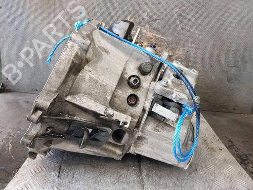 Gearbox VAUXHALL CORSA Mk V (F) 1.5 | BP30137986M3