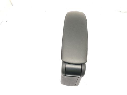 armrest-center-console-ds-ds-3-sa_-2015-2016-2017-2018-2019-33186440 main image