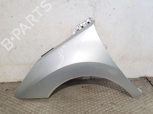 Used Left front fenders Left front fenders 33834056 33834056
