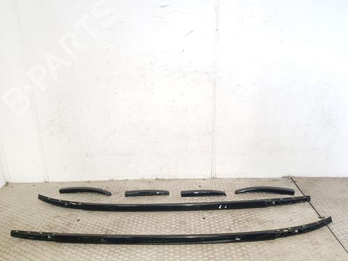 Barra do tejadilho Barra do tejadilho MASERATI LEVANTE SUV (M161) 3.0 D Q4 (275 hp) 36280843 36280843