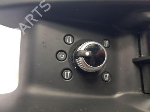 Højre fortil elrude kontakt AUDI A5 Convertible (F57, F5E) S5 TFSI quattro | BP30914767I26