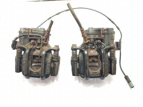 Used Right rear brake caliper BMW i8 (I12) hybrid (231 hp) 27974919