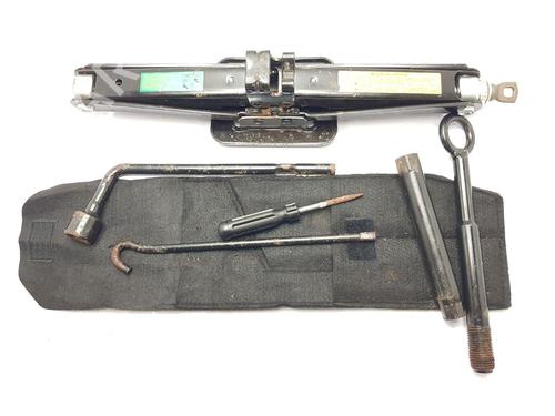 jack-kit-kia-sorento-ii-xm-2009-2010-2011-2012-2013-2014-2015-2016-28283849 main image