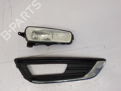Used Right front fog light FORD FOCUS III 1.6 TDCi (115 hp) 29467346