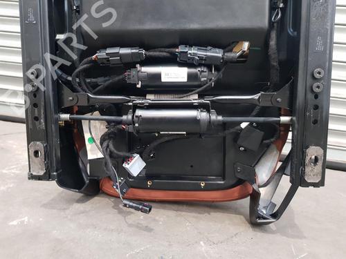 Right front seat MCLAREN 720S 4.0 | BP29957143C16