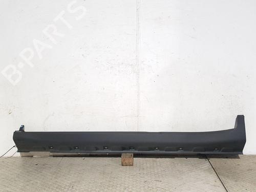 left-sideskirt-mg-mg-zs-suv-azs1-2017-33295978 main image