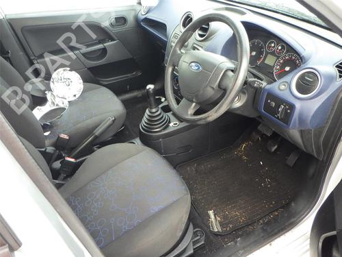 Right rear steering knuckle FORD FIESTA V (JH_, JD_) 1.25 16V | BP30864633M28