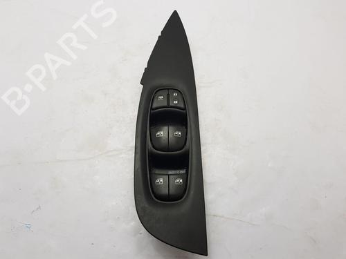 Used Right front window switch NISSAN QASHQAI II (J11, J11_) [2013-2025]  30471573