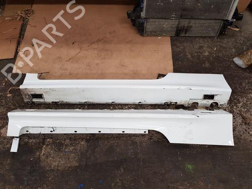 Embaladeira esquerda AUDI TT (8J3) 2.0 TFSI (211 hp) 31365734