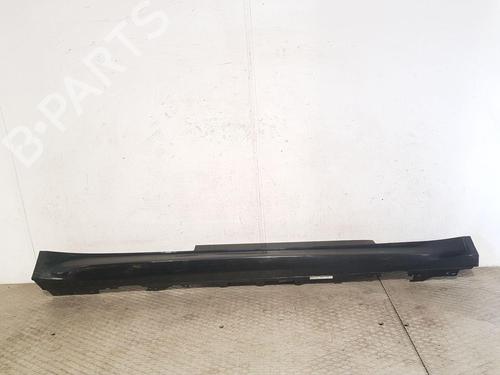 Używane Próg prawy BMW 4 Coupe (F32, F82) M4 Competition (450 hp) 30628172