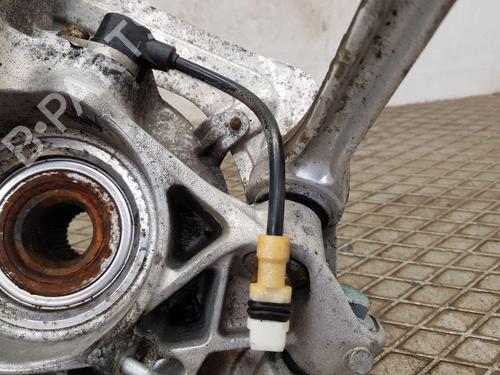 Left rear steering knuckle PORSCHE 911 (996) 3.4 Carrera | BP30580764M27 