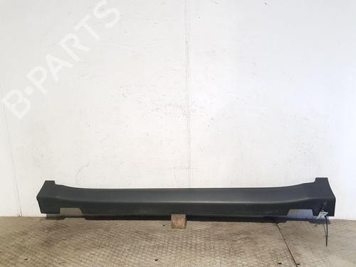 Venstre sidekjole Venstre sidekjole KIA SPORTAGE IV (QL, QLE) 1.7 CRDi (116 hp) 32713801 32713801