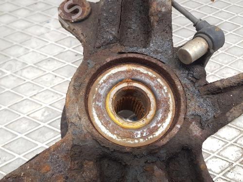 Right front steering knuckle MAZDA 6 Hatchback (GG) 2.0 (GGES) | BP22345097M26 