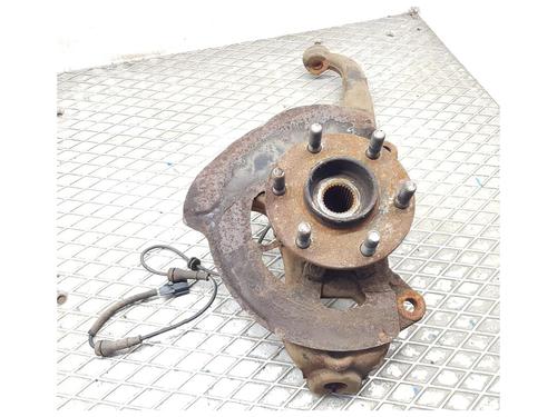 Used Left front steering knuckle NISSAN NAVARA NP300 Pickup (D23, D23T) [2014-2026]  22794383