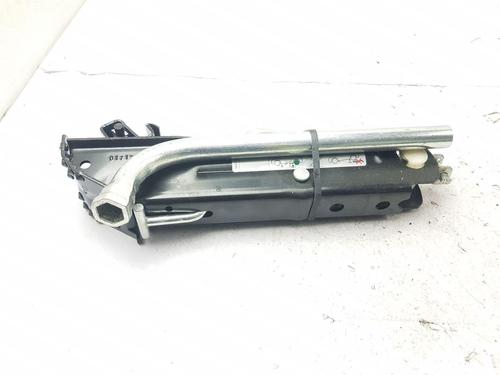 Used Jack Kit Jack Kit VW PASSAT B7 (362) 1.6 TDI (105 hp) 34042682 34042682