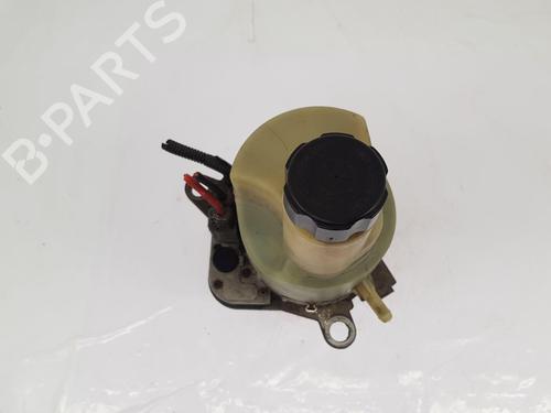 Used Steering pump Steering pump VOLVO C30 (533) D2 (115 hp) 34638757 34638757