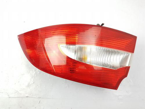 Used Right taillight SKODA SUPERB II (3T4) 1.6 TDI (105 hp) 28158037