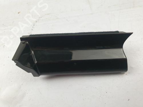 Forreste højre beklædning AUDI A4 B9 Avant (8W5, 8WD) RS4 TFSi quattro | BP30948705C59