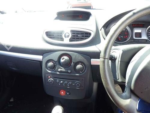 Rear parcel shelf RENAULT CLIO III Grandtour (KR0/1_) 1.5 dCi (KR0F) | BP30796239C85