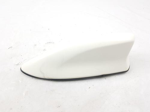 Antenne/Base TOYOTA YARIS (_P21_, _PA1_, _PH1_) 1.5 Hybrid (MXPH10, MXPH11) (116 hp) 32275130