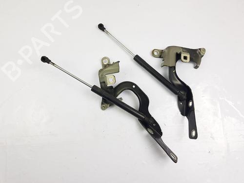 Charnière/Limiteur de porte RENAULT CAPTUR I (J5_, H5_) 0.9 TCe 90 (90 hp) 25839595
