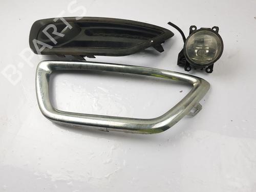 Used Right front fog light Right front fog light 39382101 39382101