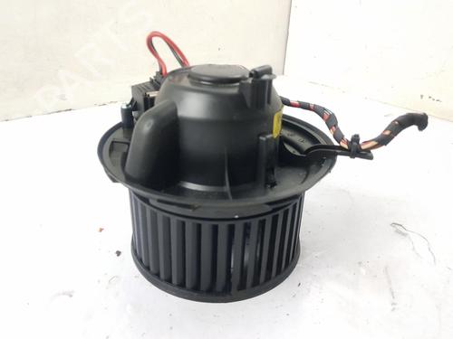 Heater blower motor VW PASSAT B7 Variant (365) 2.0 TDI | BP31819830M62