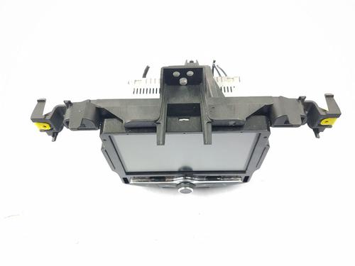 Used Radio VAUXHALL CORSA Mk IV (E) (X15) 1.4 (75 hp) 28175485