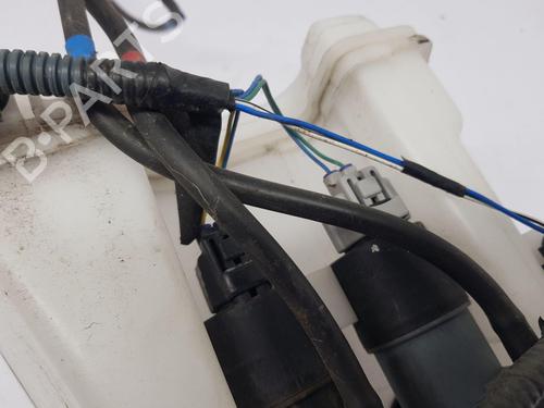 Windscreen washer tank TOYOTA YARIS (_P13_) 1.3 (NSP130_, NSP130) | BP29597822C113 