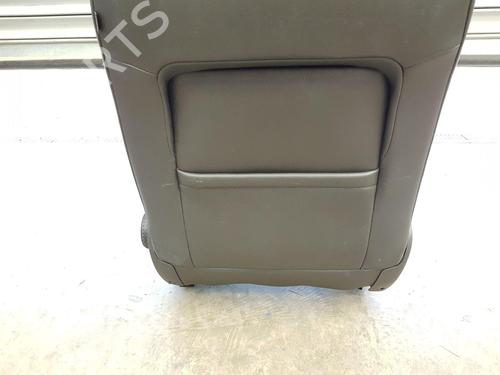 Right front seat FORD FIESTA VI (CB1, CCN) 1.6 ST | BP27600641C16 