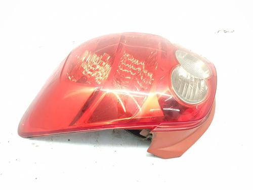 Right taillight TOYOTA AURIS (_E15_) 1.6 (ZRE151_, ZRE151R) | BP30628126C35