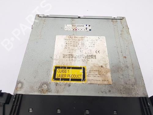 Radio MERCEDES-BENZ C-CLASS (W204) C 180 Kompressor (204.044, 204.045) | BP22670764E6 